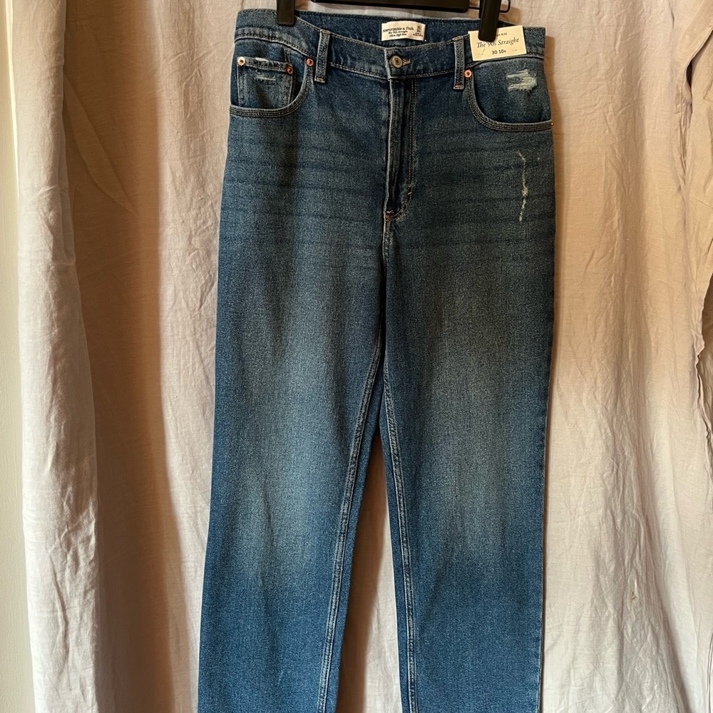 Abercrombie & Fitch Ultra High Rise 90s Straight Size 30/10 NWT